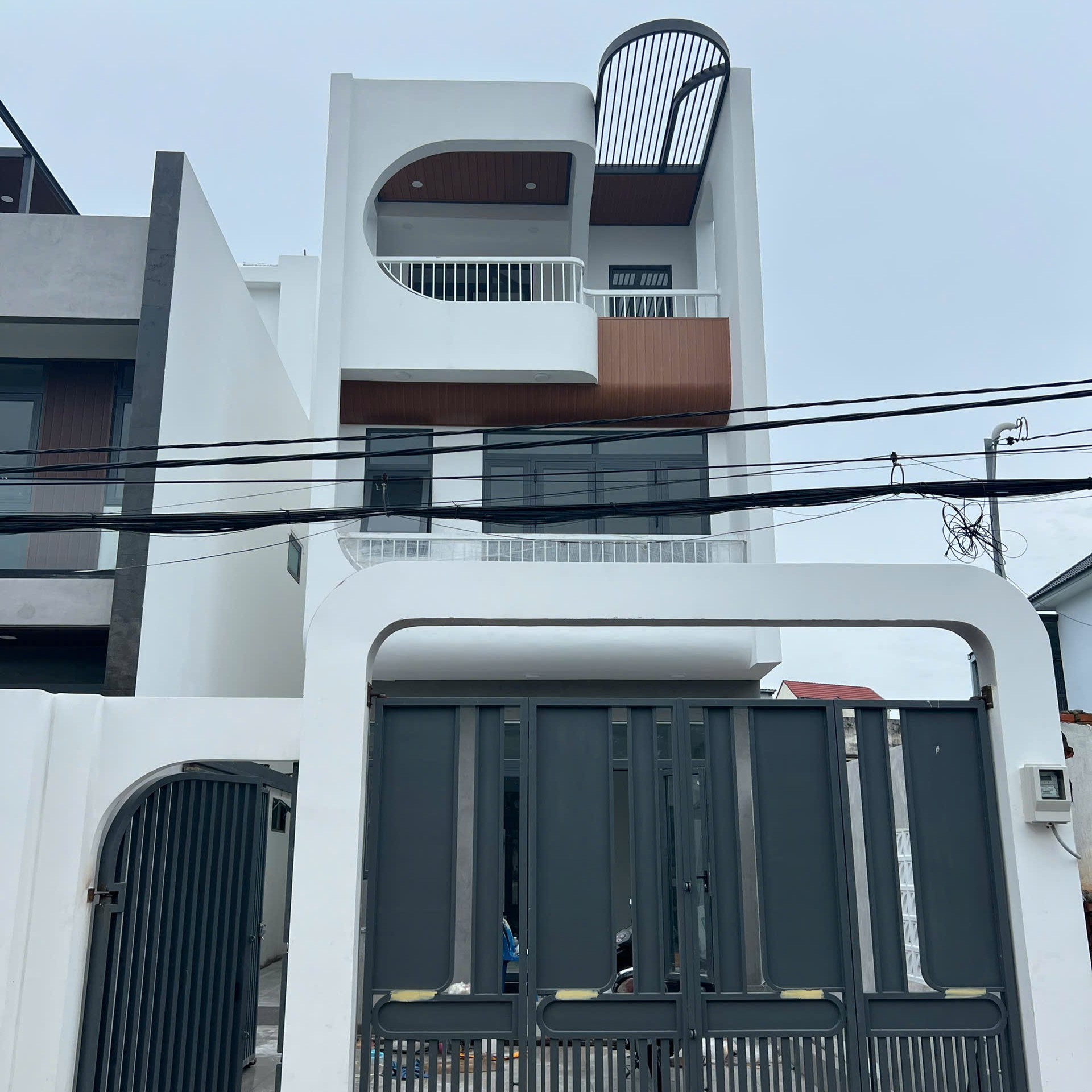 Xây nhà trọn gói